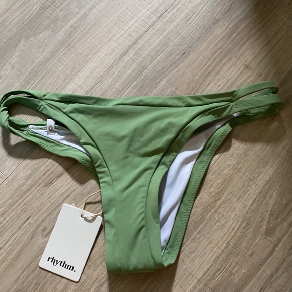 Rhythm swimsuit bottom - Picture 4 of 4